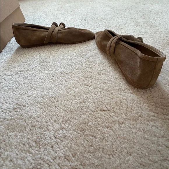 LE MONDE BÉRYL Ballet Taupe Suede Claudia Slipper 8.5 - Picture 9 of 11